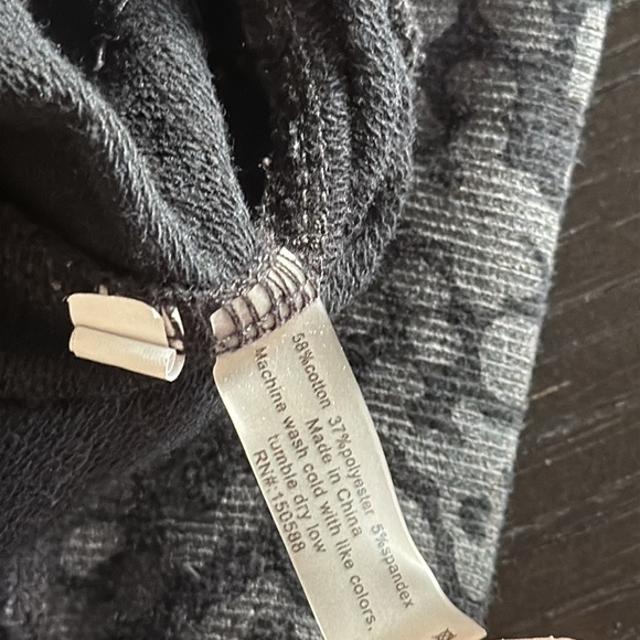 Sundays Women’s 1 Jogger Sweatpants Cheetah Leopard Print Zip Up Hems Elastic - Picture 9 of 9